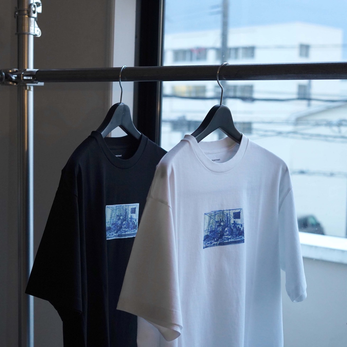 uniform experiment / MICHAEL CHERNO: SKETCH TEE (White)
