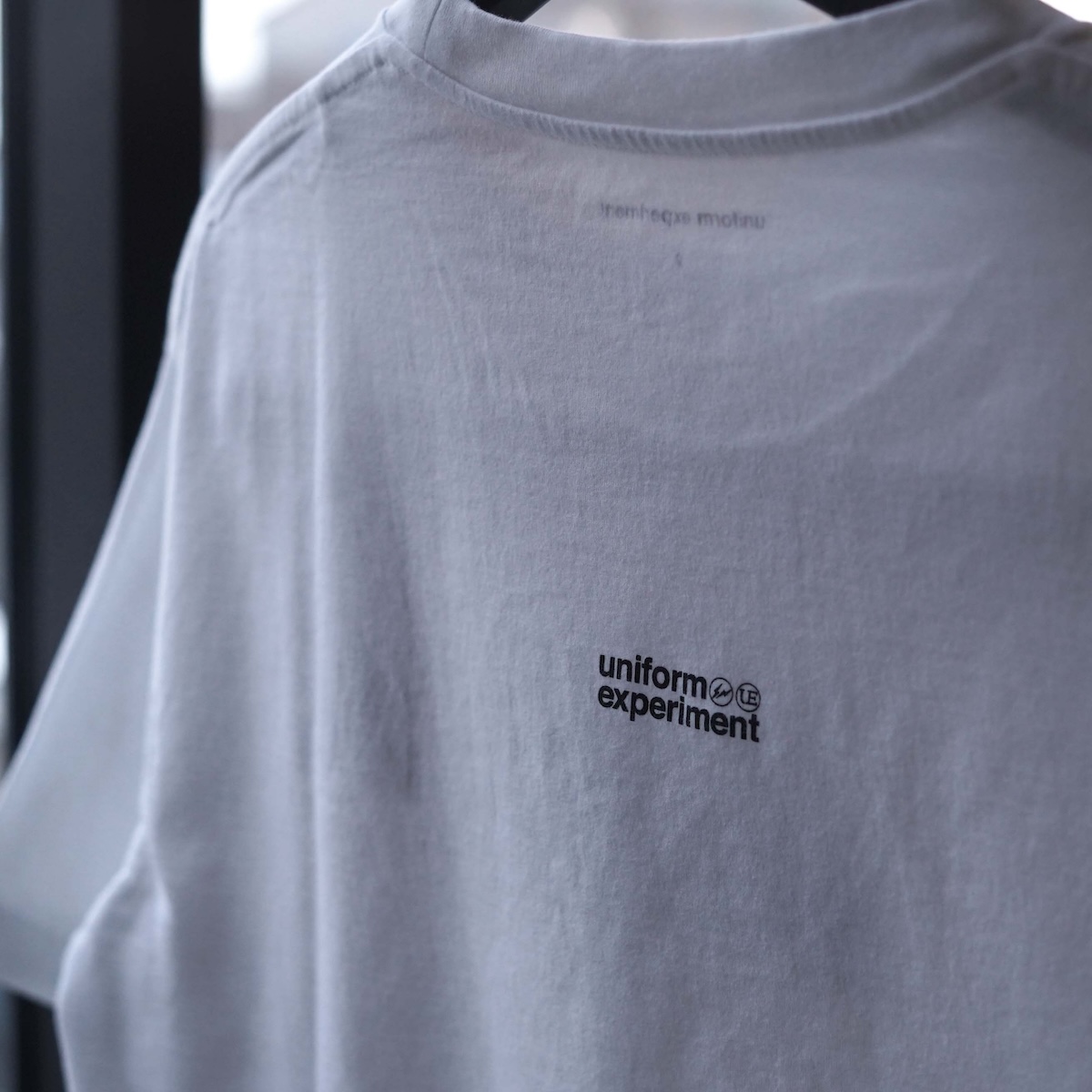 uniform experiment / MICHAEL CHERNO: SKETCH TEE (White)