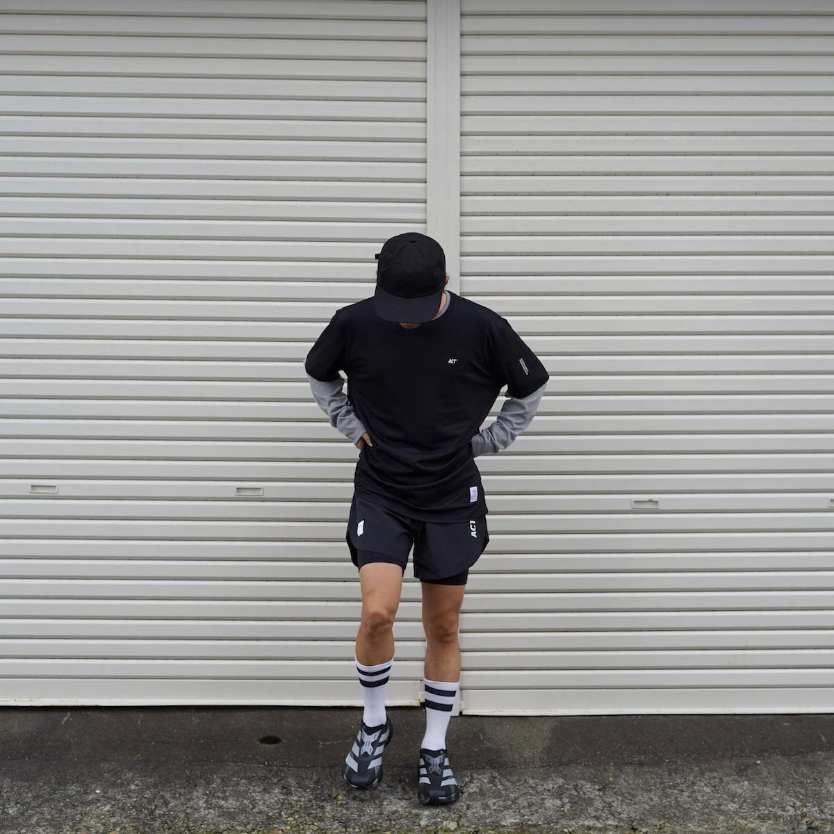 ACT™ / BioPerf - T-shirt (Black) 着用イメージ