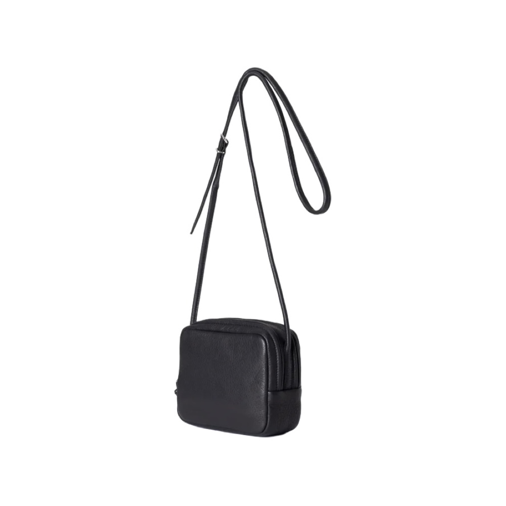 Aeta / SQUARE SHOULDER (Black) サイド