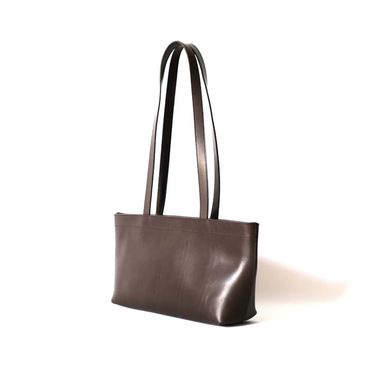 Aeta / LONG HANDLE ZIPPER TOTE : S (Dark Brown) 背面