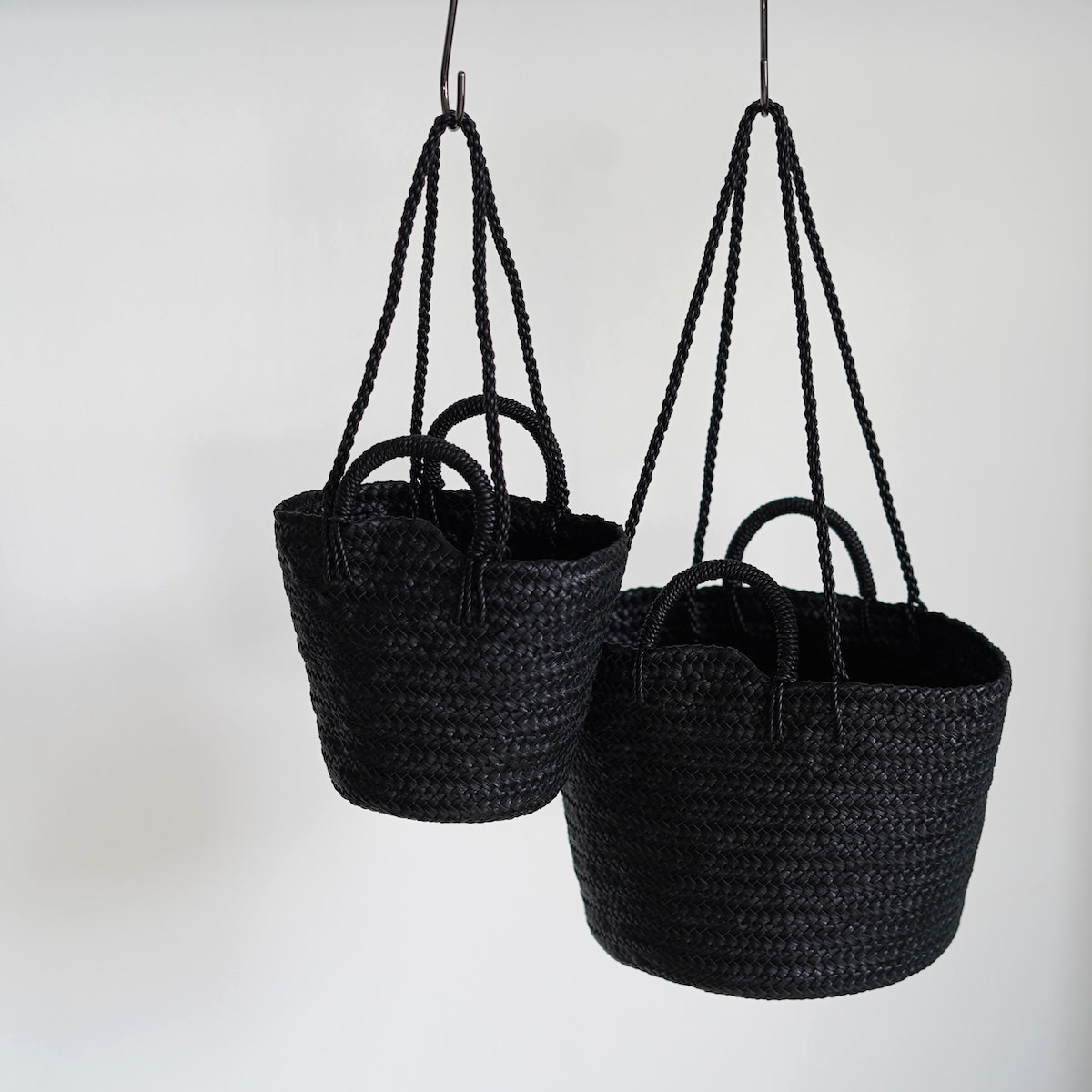Aeta / BASKET M + SHOULDER (Black)
