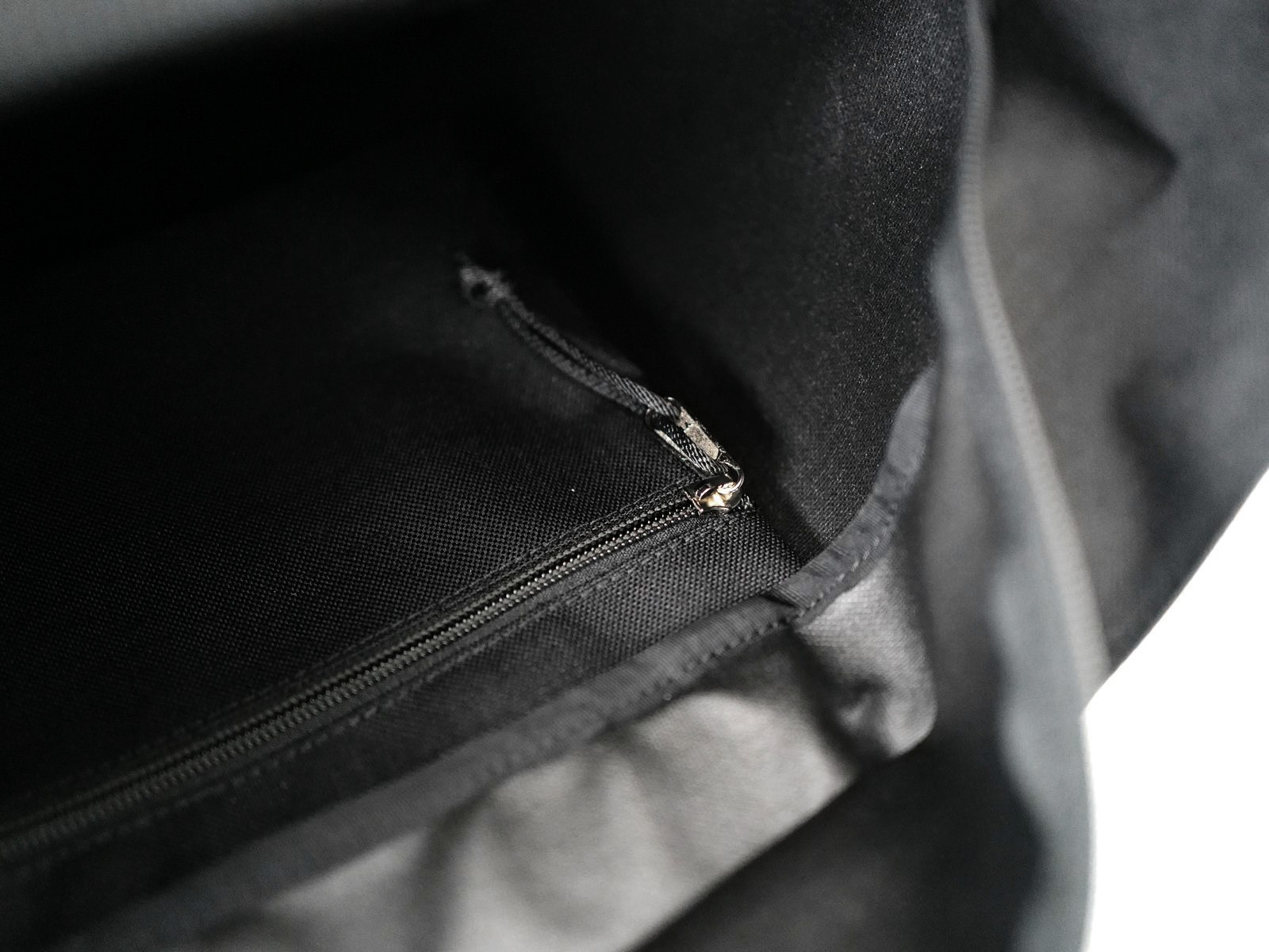 Aeta / DOUBLE HANDLE TOTE : M (Black) 内ポケット