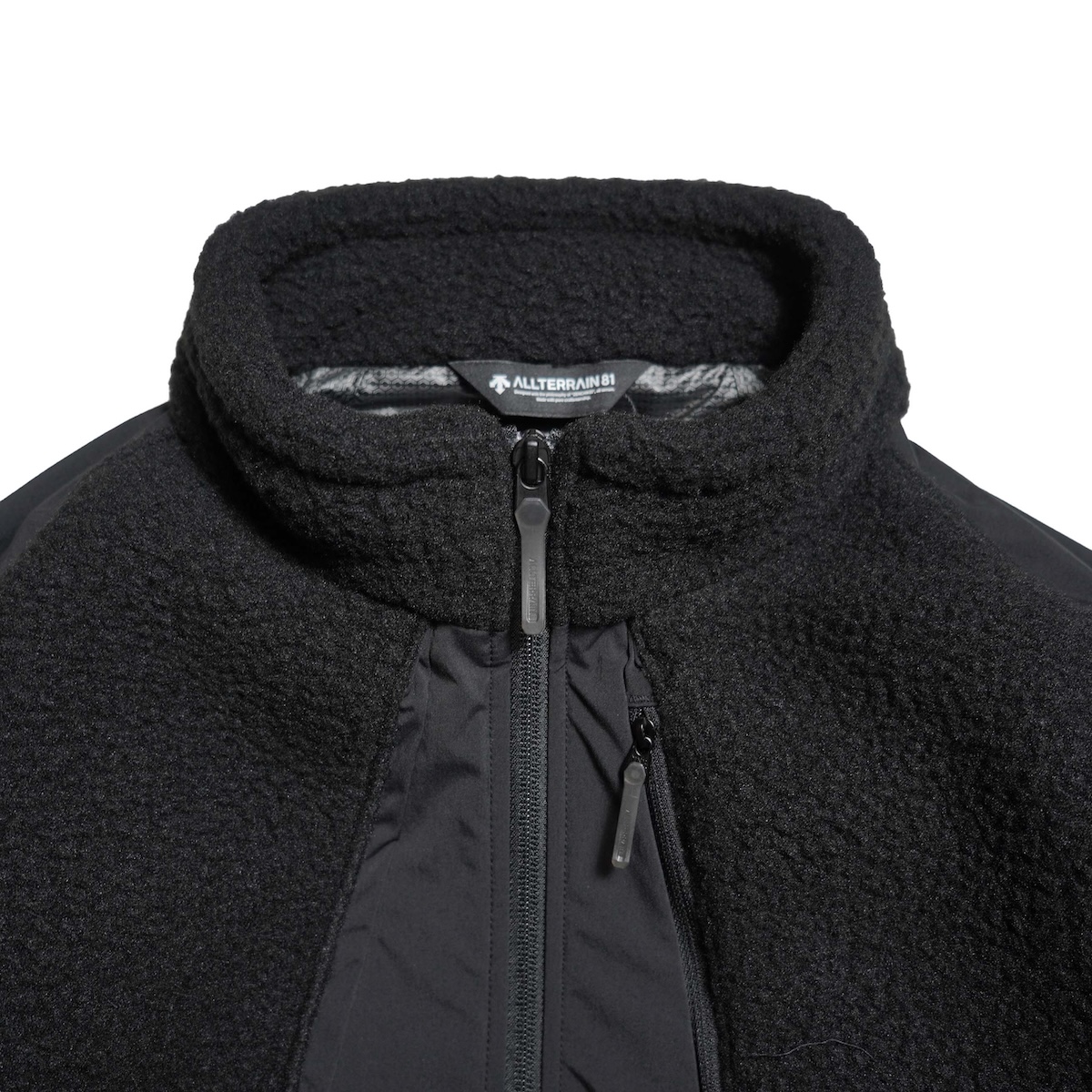 DESCENTE ALLTERRAIN 81  / FUTURE BOA FLEECE JACKET  (Black) スタンドカラー