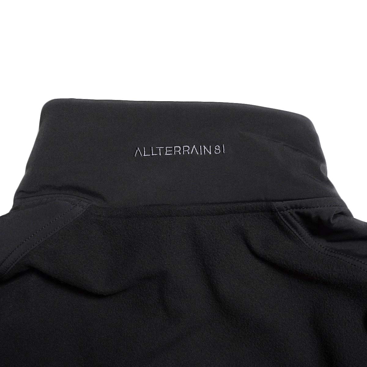 DESCENTE ALLTERRAIN 81 / 3L FLEECE JACKET  (Black) ネック刺繍