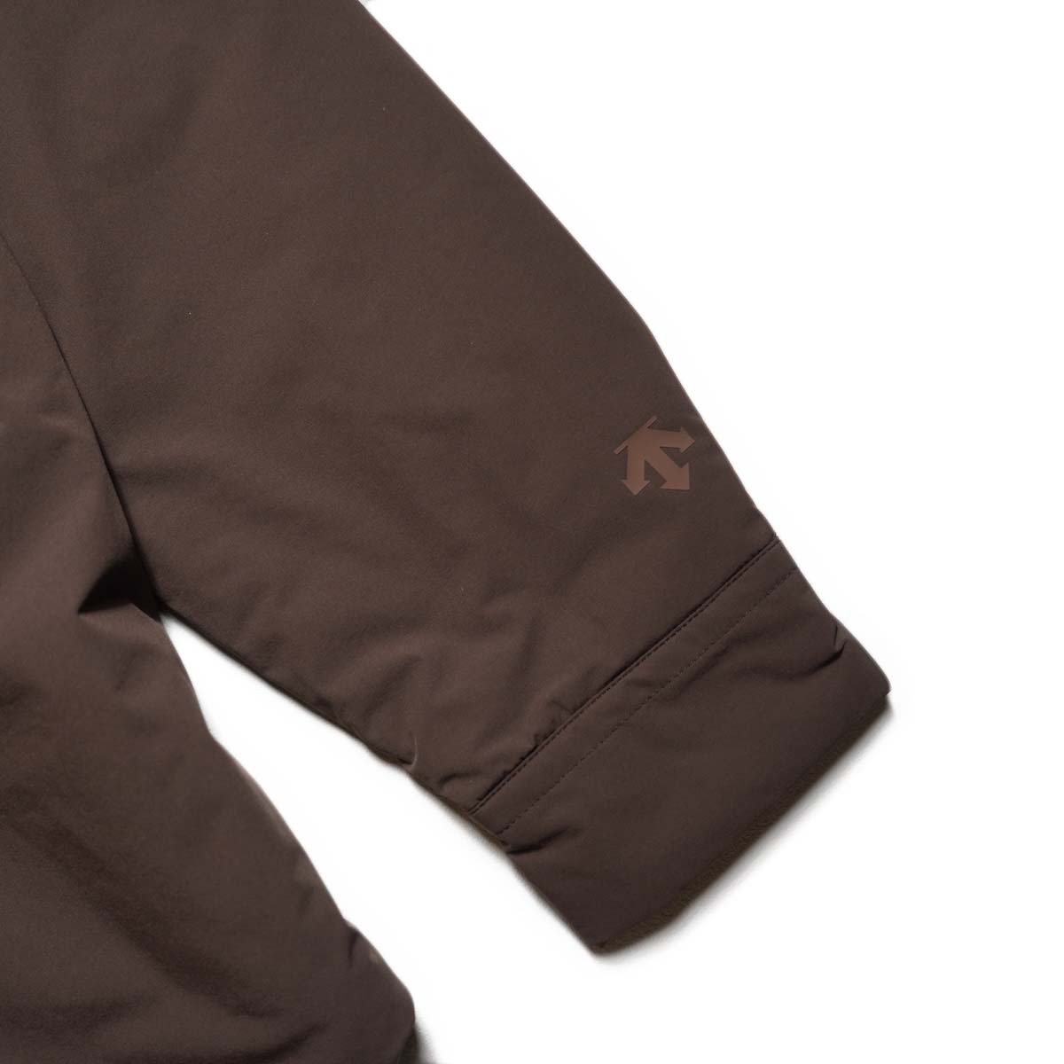 DESCENTE ALLTERRAIN I/O / INSULATED LIGHTWEIGHT L/S SHIRT  (Soil Brown) 袖先