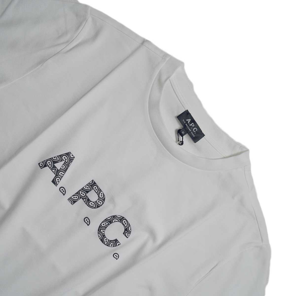 【送料&関税込】A.P.C. James Logo Cotton T-shirt A.P.C. James Cotton T-shirt | White | FARFETCH JO