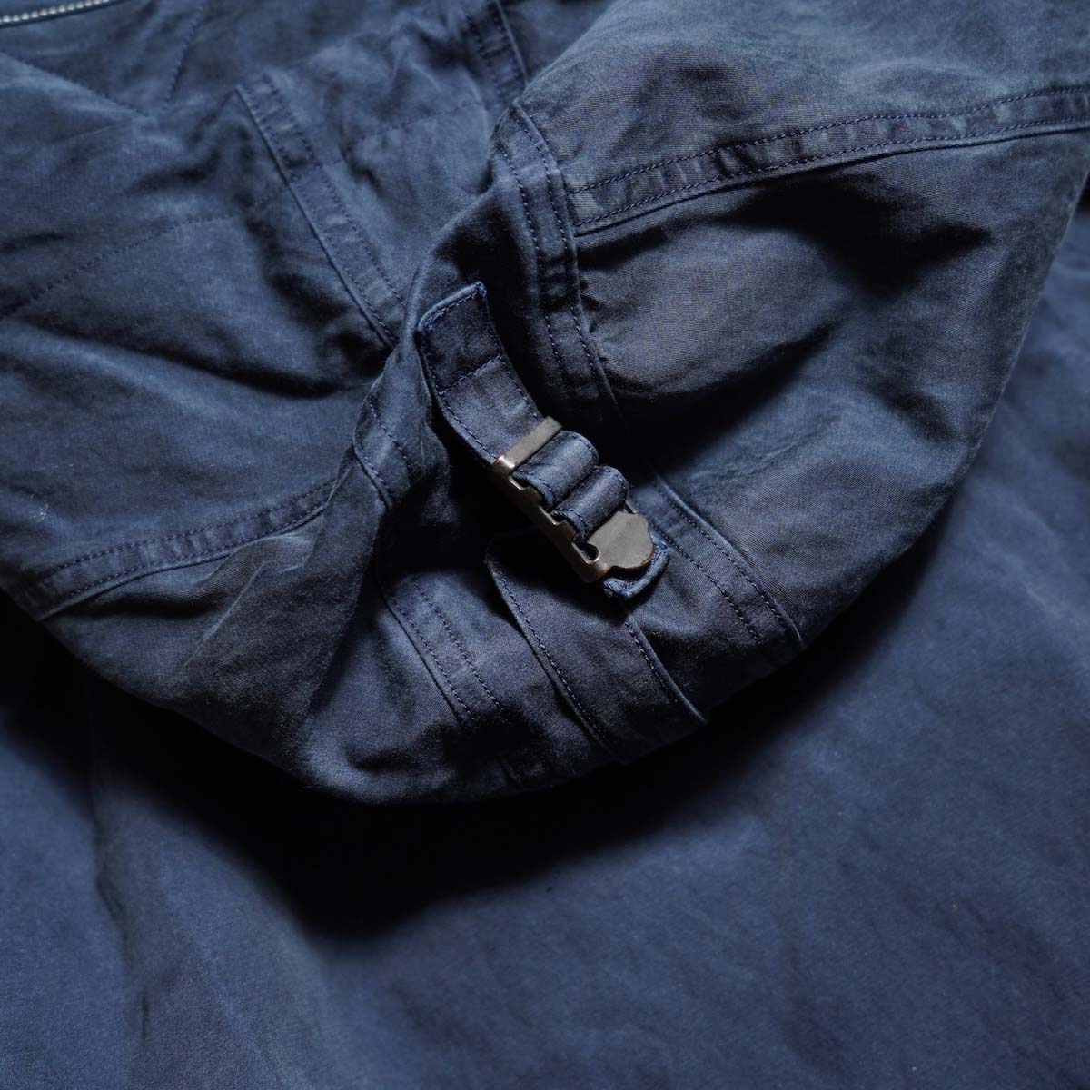 A.PRESSE / Vintage Silk Custom N-3B Flight Jacket (Navy) フードアジャスター