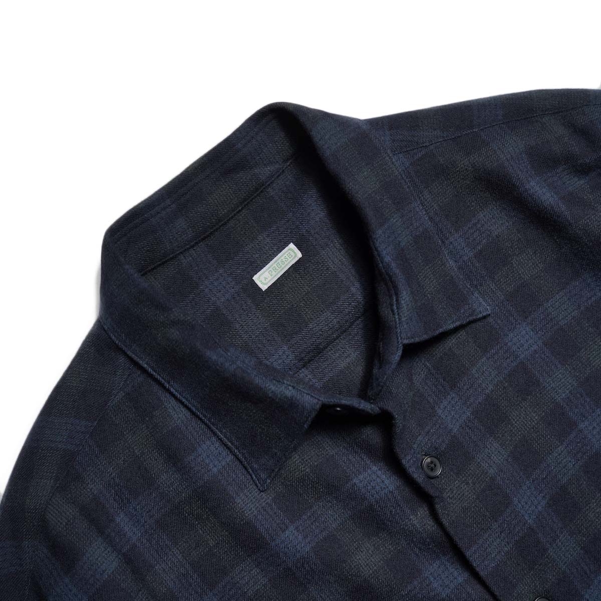 A.PRESSE / Wool Regular Collar Shirt (Check) 襟元