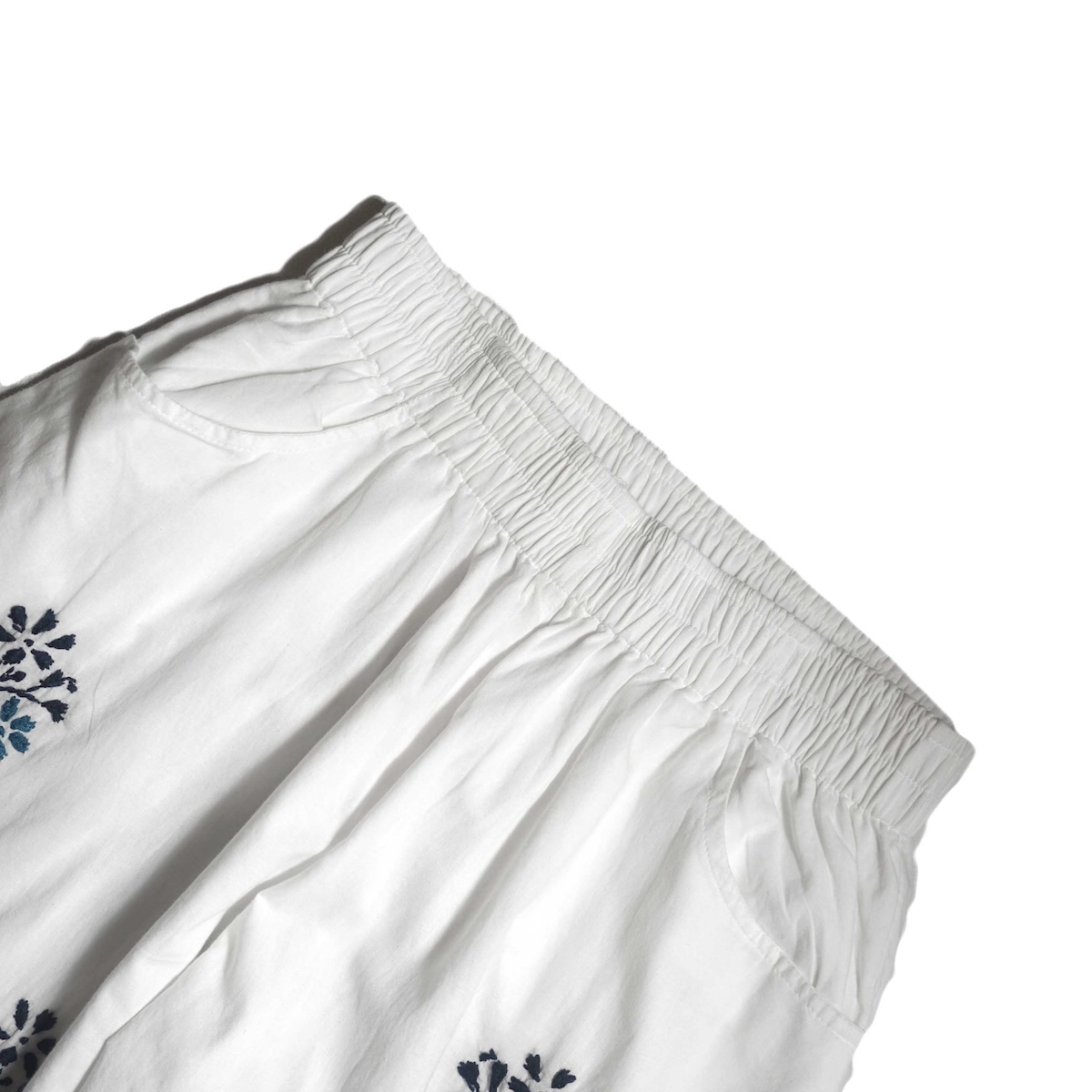 ARCHI / Hand Embroidery Pants (White)