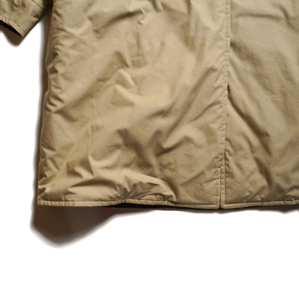 ARCHI / WEATHER CLOTH COAT (Beige/Brown) A面-裾