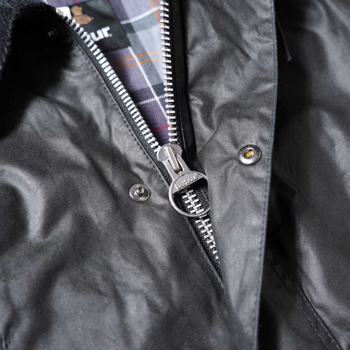 Barbour / OS BEADALE WAX JACKET (Black)