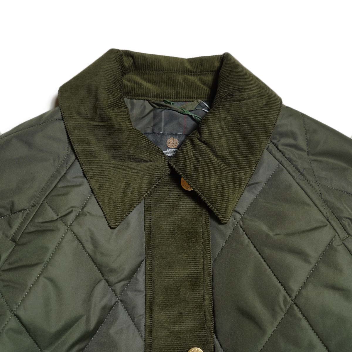 Barbour / KILNWICK QUILTED JACKET (Khaki) 襟元