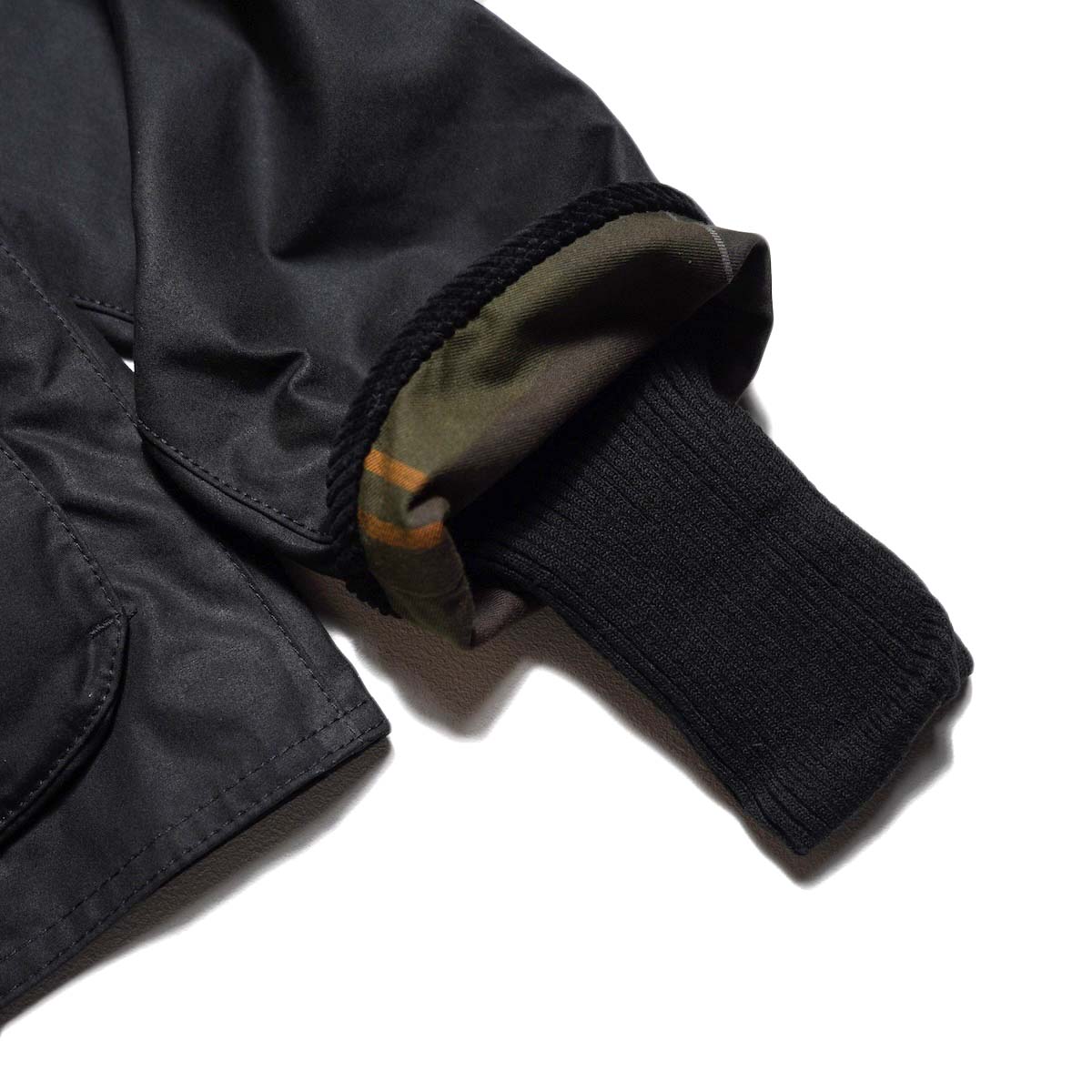 Barbour / CROPPED BEADNELL WAX JACKET (Black) 袖リブ