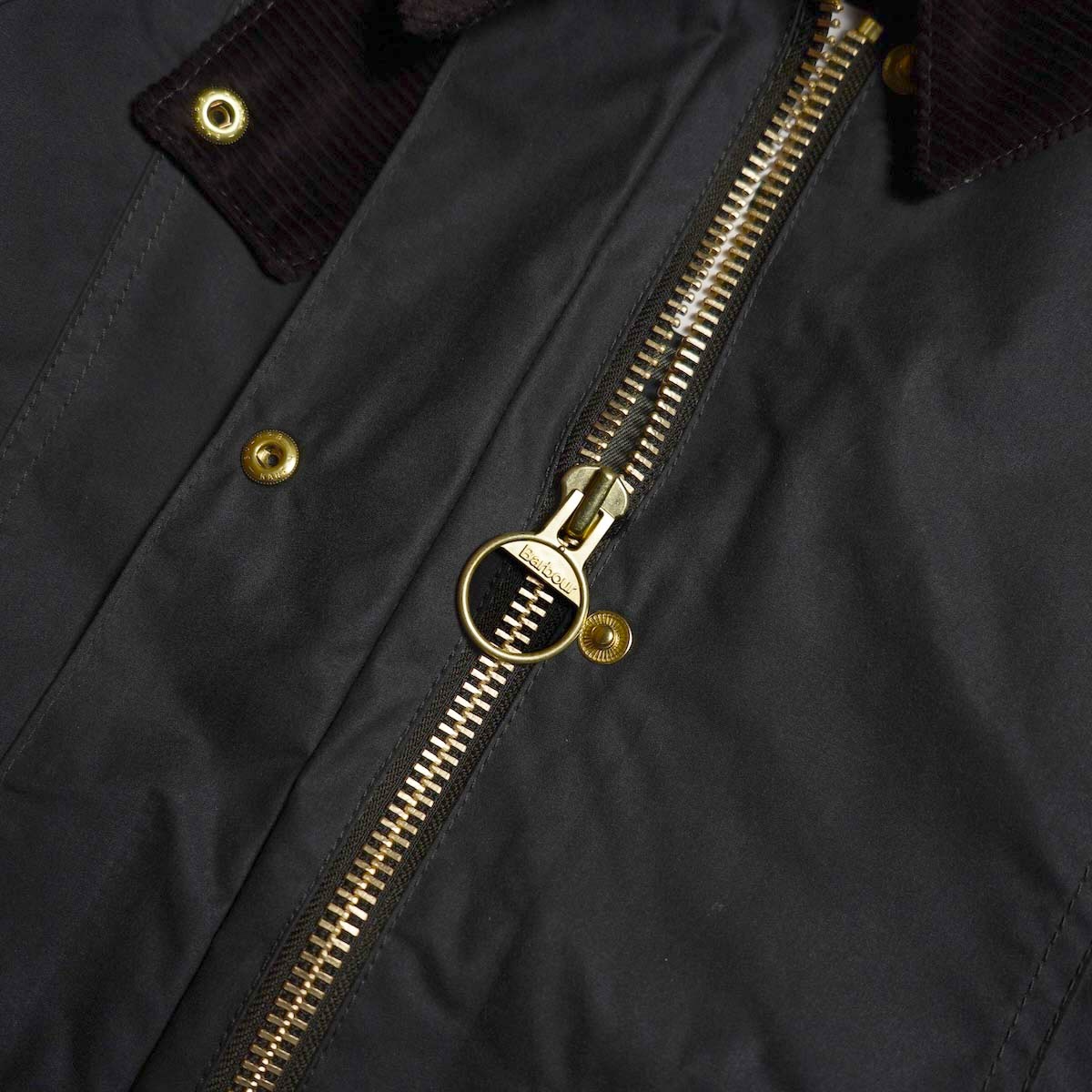Barbour / CROPPED BEADNELL WAX JACKET (Sage Green) ファスナー