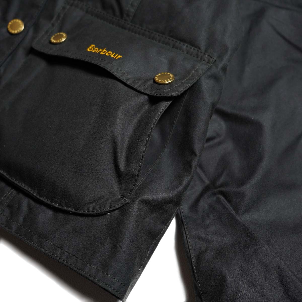 Barbour / CROPPED BEADNELL WAX JACKET (Sage Green) サイドポケット