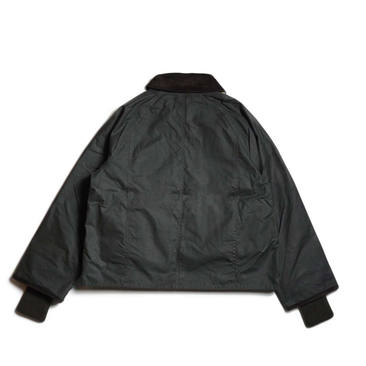 Barbour / CROPPED BEADNELL WAX JACKET (Sage Green) 背面