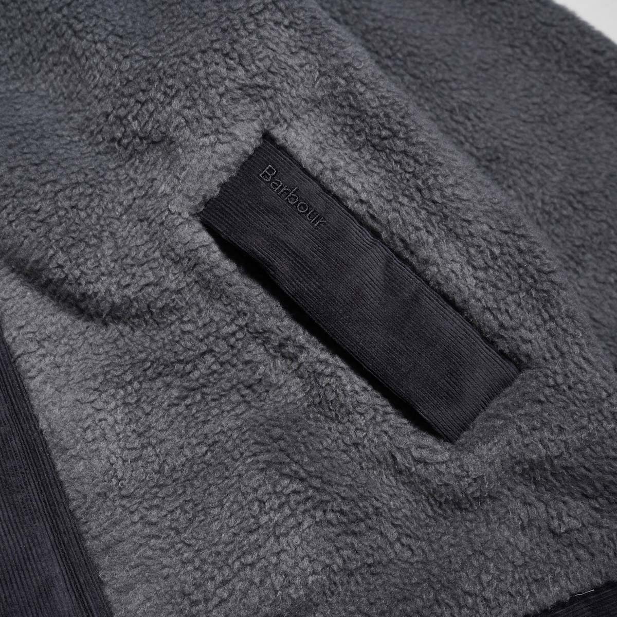 Barbour / TRANSPORT FLEECE JACKET (Asphalt) ポケット、刺繍