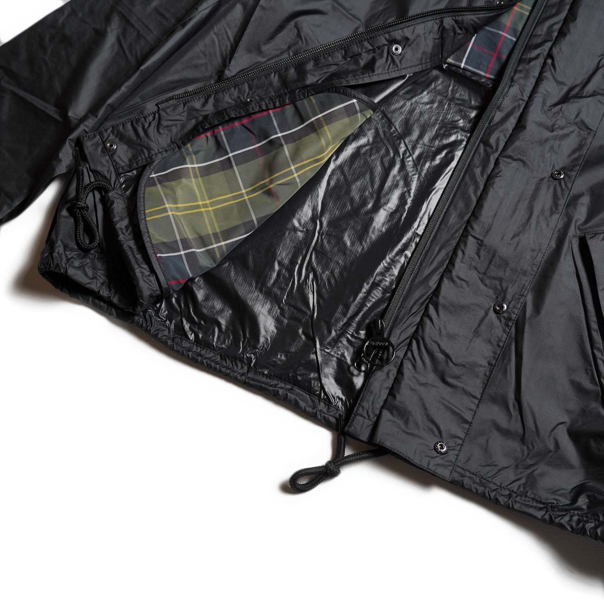 Barbour / Transport UV Showerproof Jacket (BLK)
