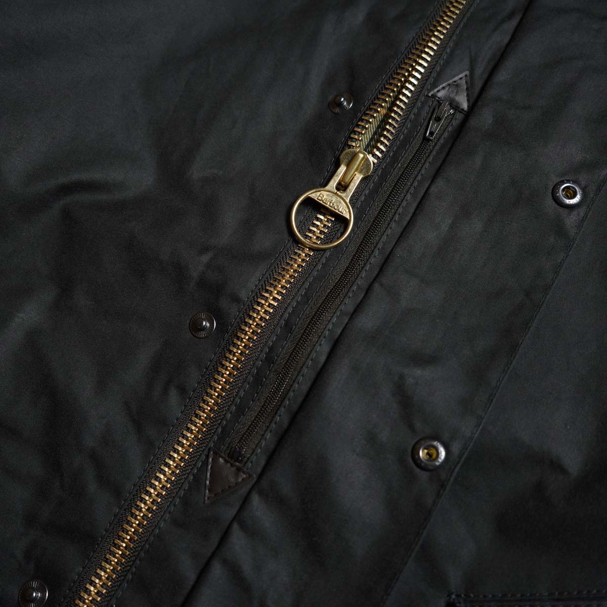 Barbour / OS TRANSPORT WAX JACKET (Sage Green) ファスナー