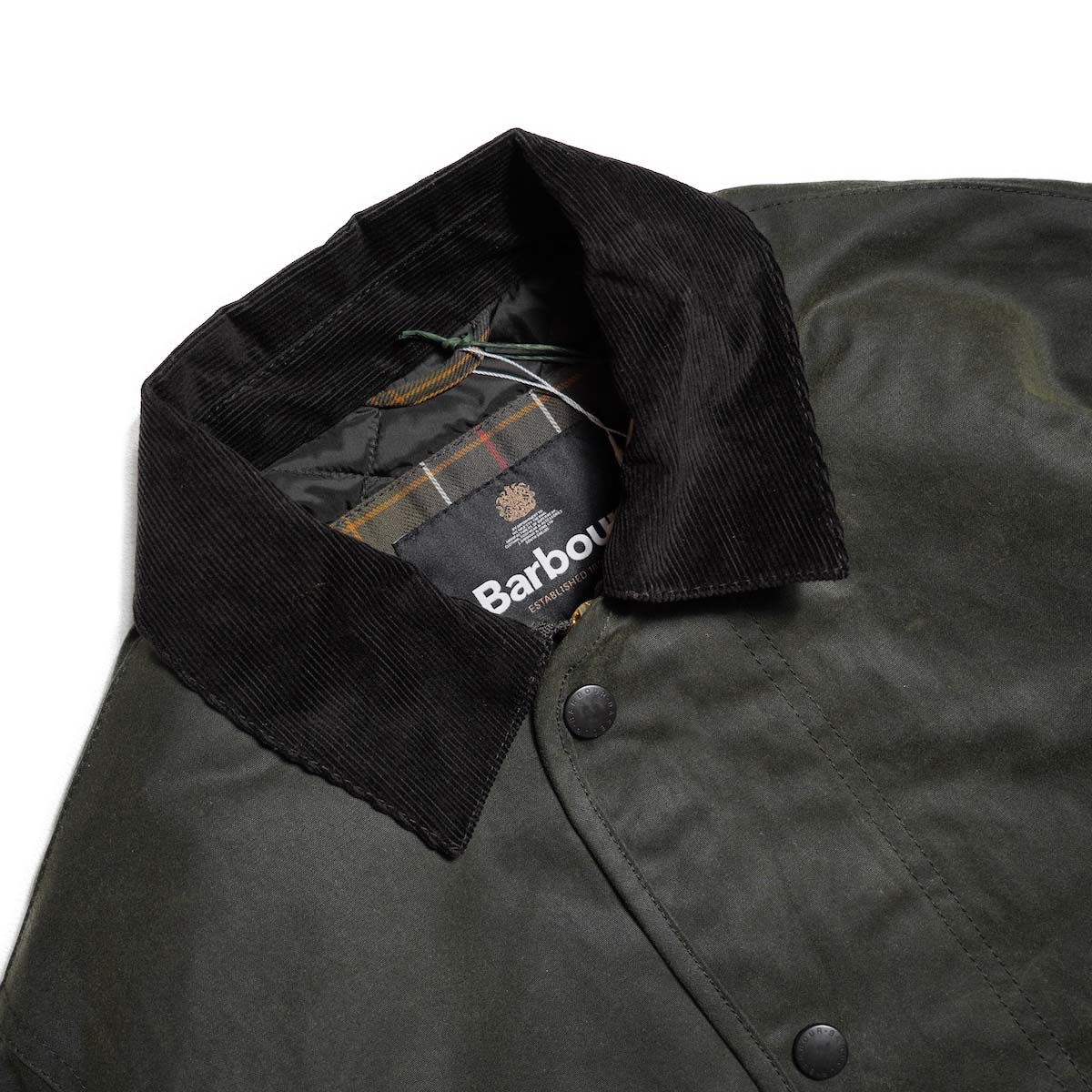 Barbour / LIDDESDAIE WAX SHORT JACKET (Sage Green) 襟元