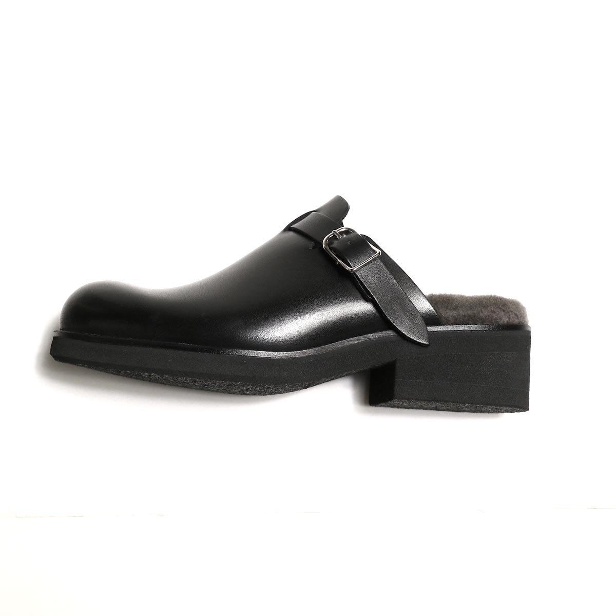 BEAUTIFUL SHOES / SLIPON CLOGS (Black)