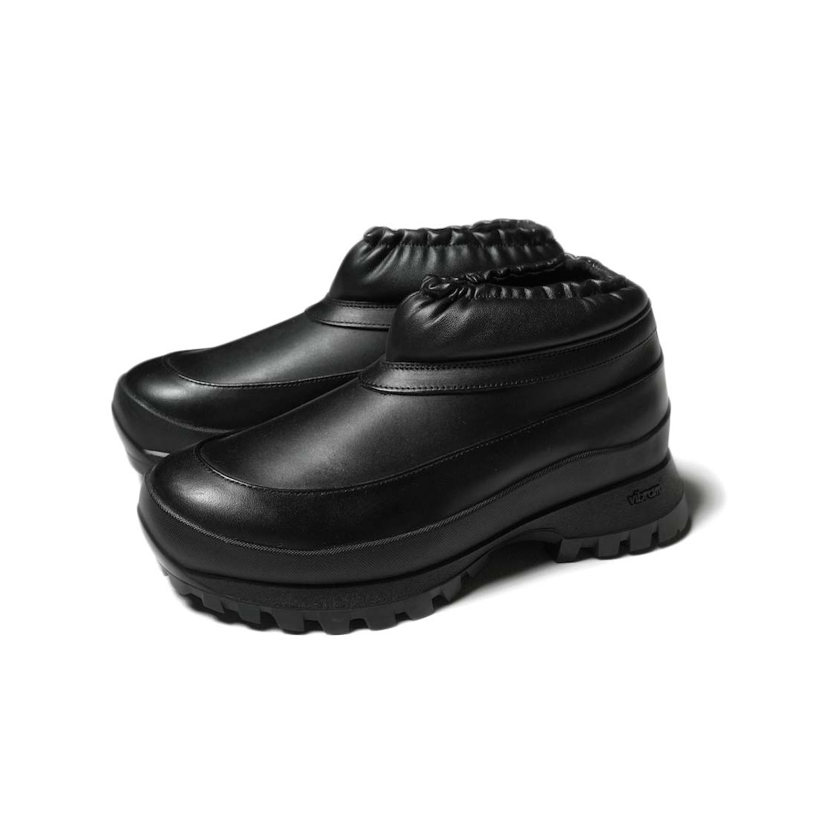 BEAUTIFUL SHOES / POUCH SHOES (Black)