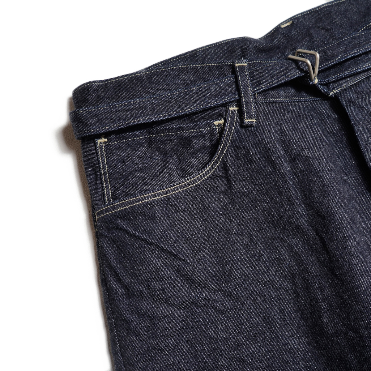 blurhms / 12.9oz Denim Bias Belted Pants (Indigo)