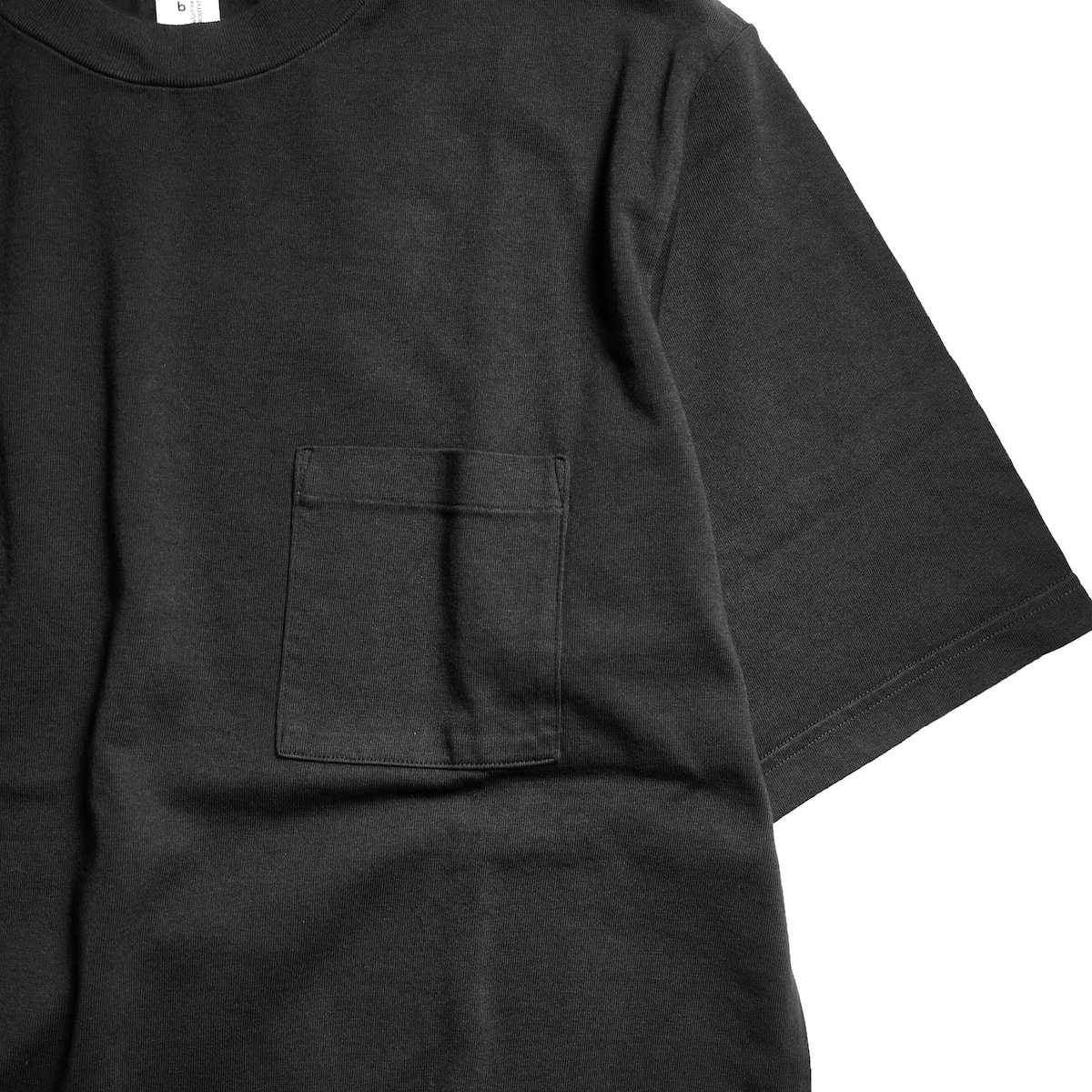 blurhms ROOTSTOCK/ Classic Tee S/S Pocket STANDARD (Fade Sulfur Black)