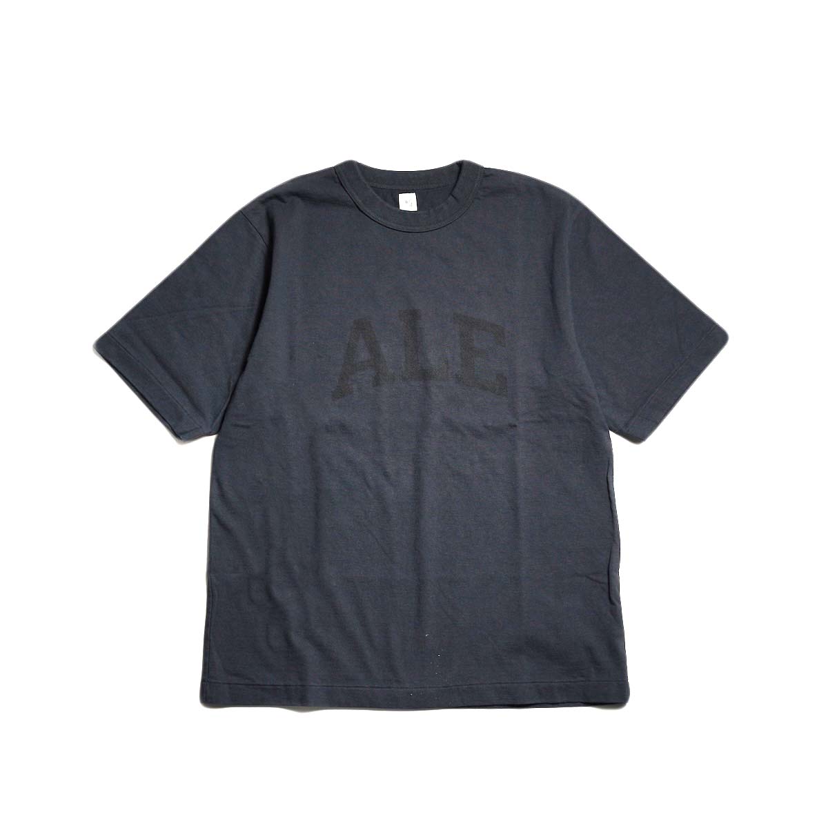 blurhms ROOTSTOCK/ ALE-Y 88/12 Print Tee STANDARD (Night Black