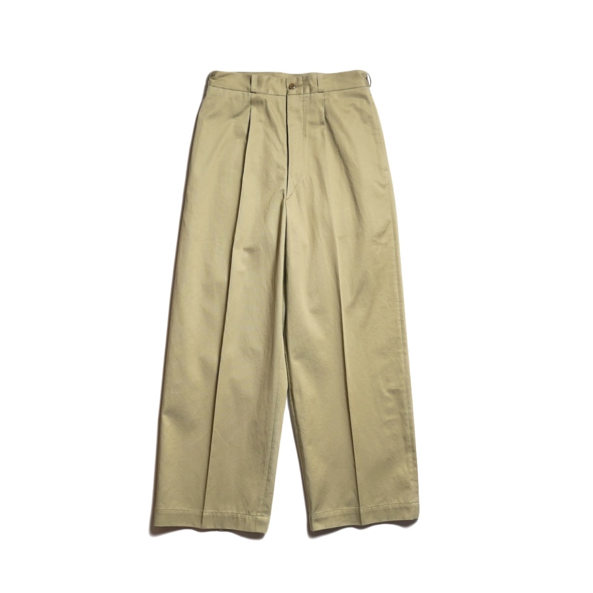 blurhms ROOTSTOCK / Classic Chino Pants (Dust Beige) 正面