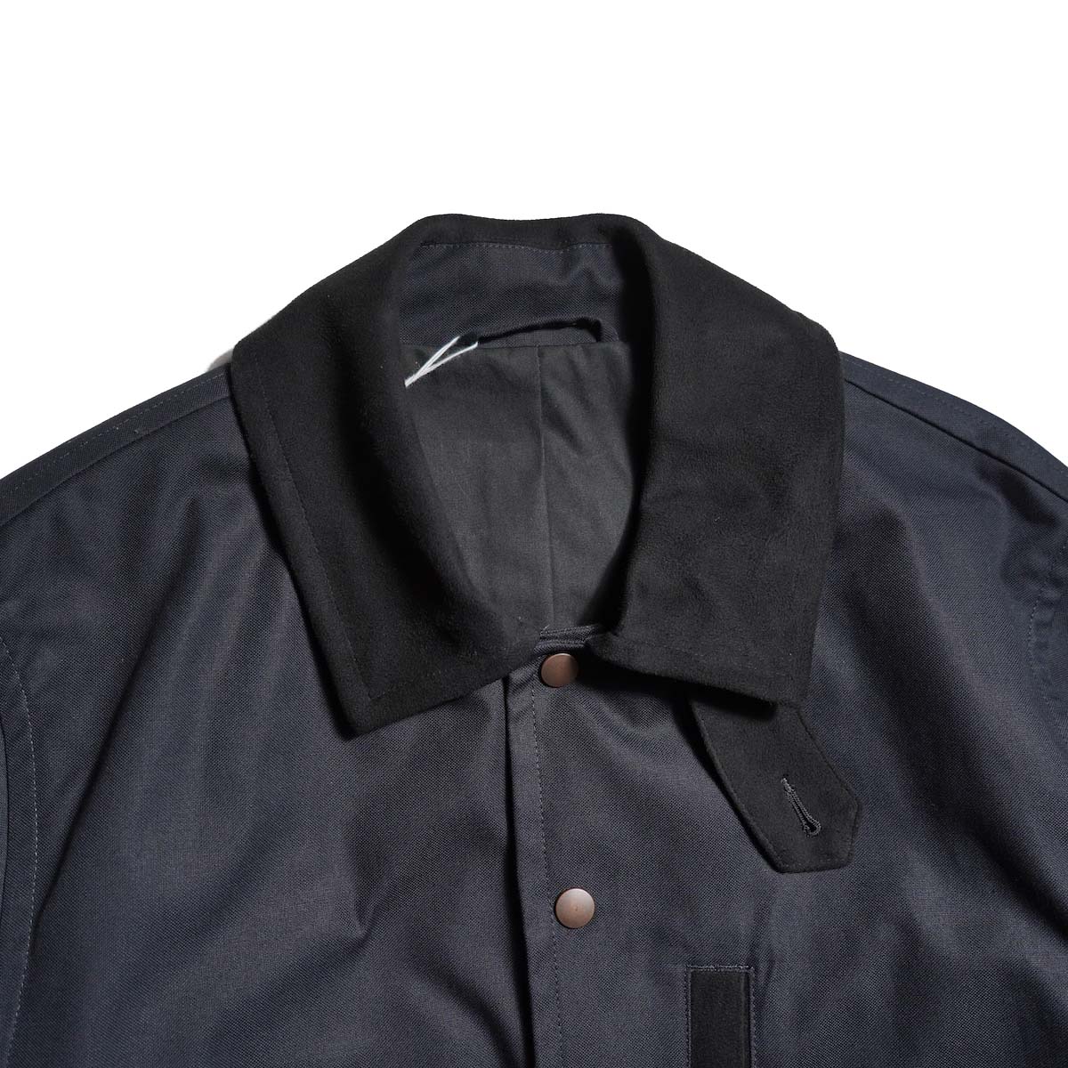 BRENA / OBLI - GERMAN DUCK (Black) 襟