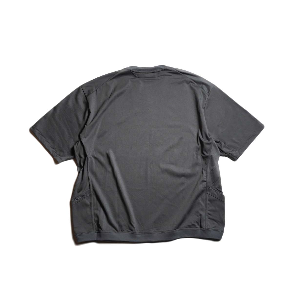CALEDOOR / Ice Pack Nylon T-Shirt (Gray) 背面