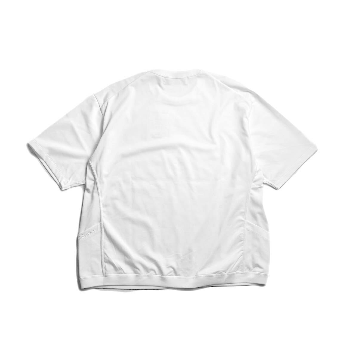 CALEDOOR / Ice Pack Nylon T-Shirt (White) 背面