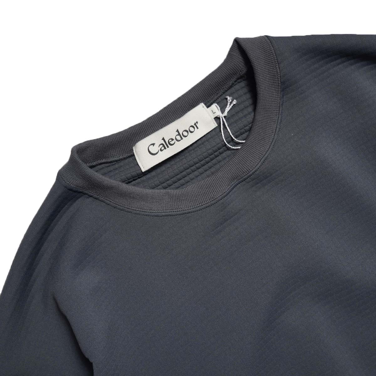 CALEDOOR / Grid Thermal Long Sleeve Tee (Gray) ネック
