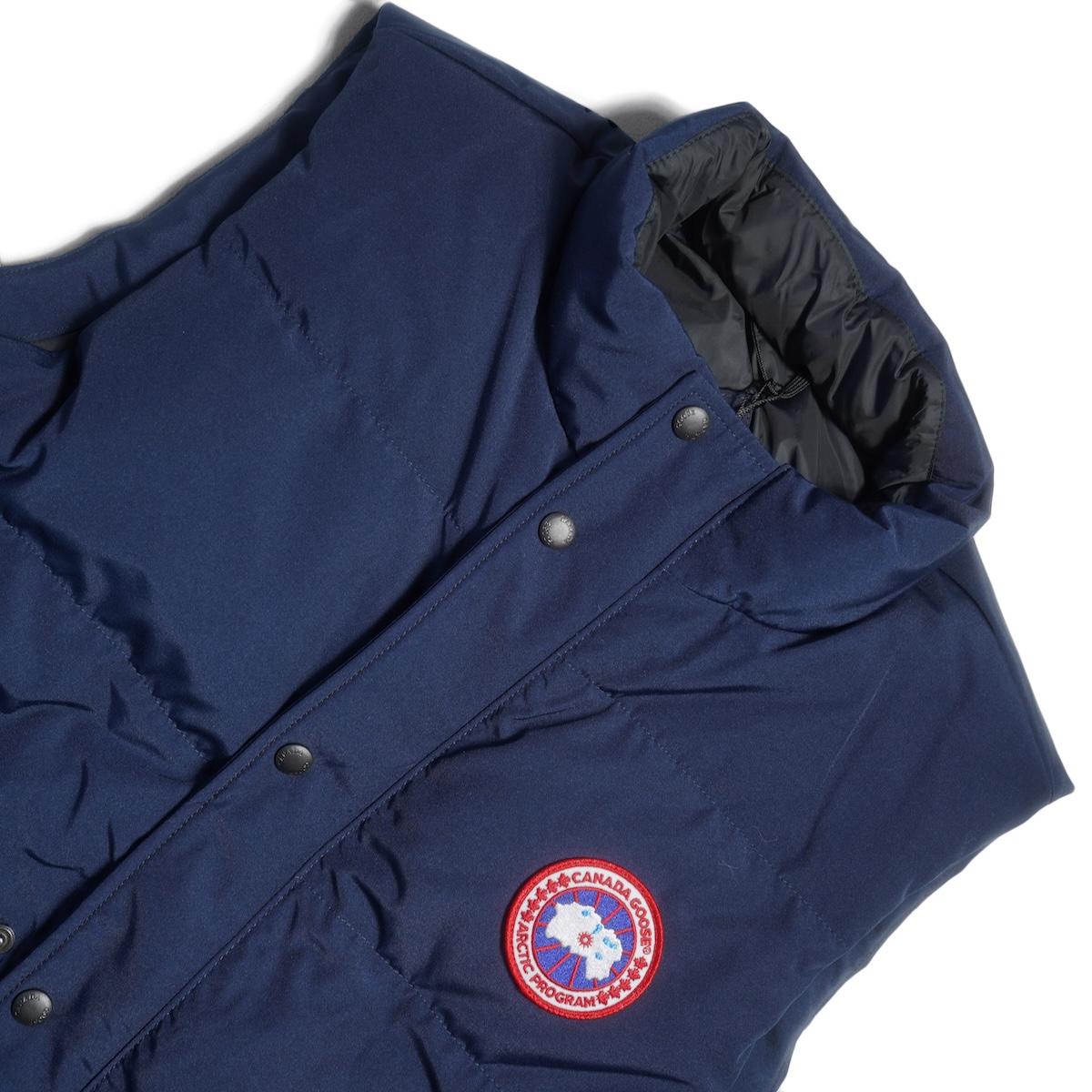 CANADA GOOSE / 2054M FREESTYLE CREW VEST (Atlantic Navy) ネック