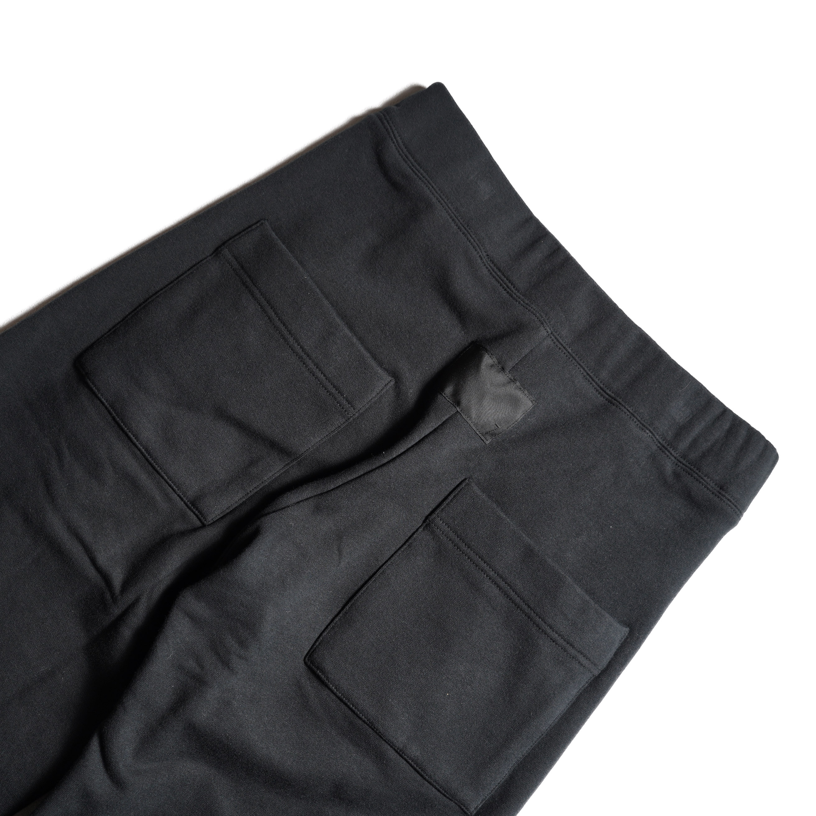 COGTHEBIGSMOKE / GALAXY SEMI-WIDE TROUSERS (Black)