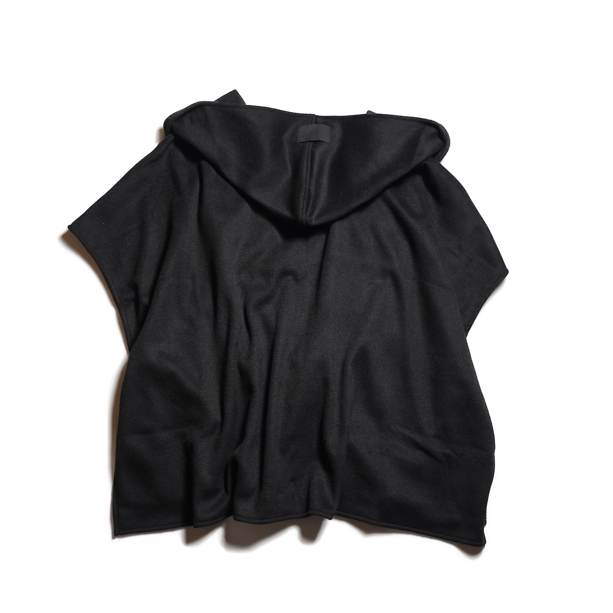 IENA　別注　COGTHEBIGSMOKE　GITTY HOODED CAPE GITTY HOODED CAPE, フード付きケープ, ポンチョ, 日本製