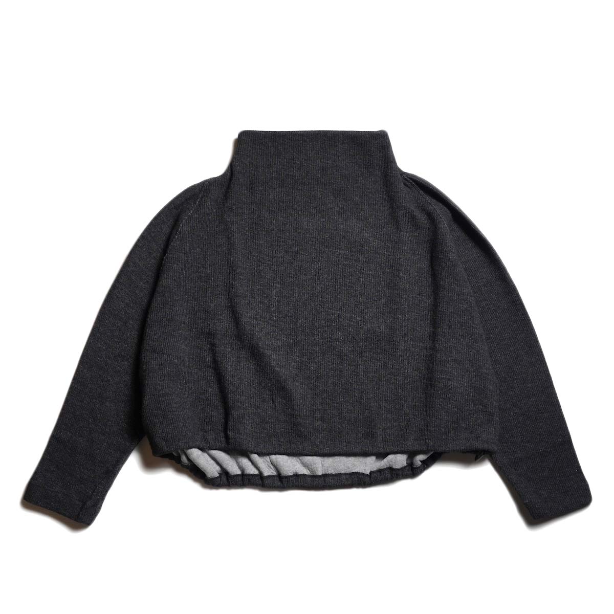 COGTHEBIGSMOKE / KORA BOTTLE NECK TOP (Charcoal)
