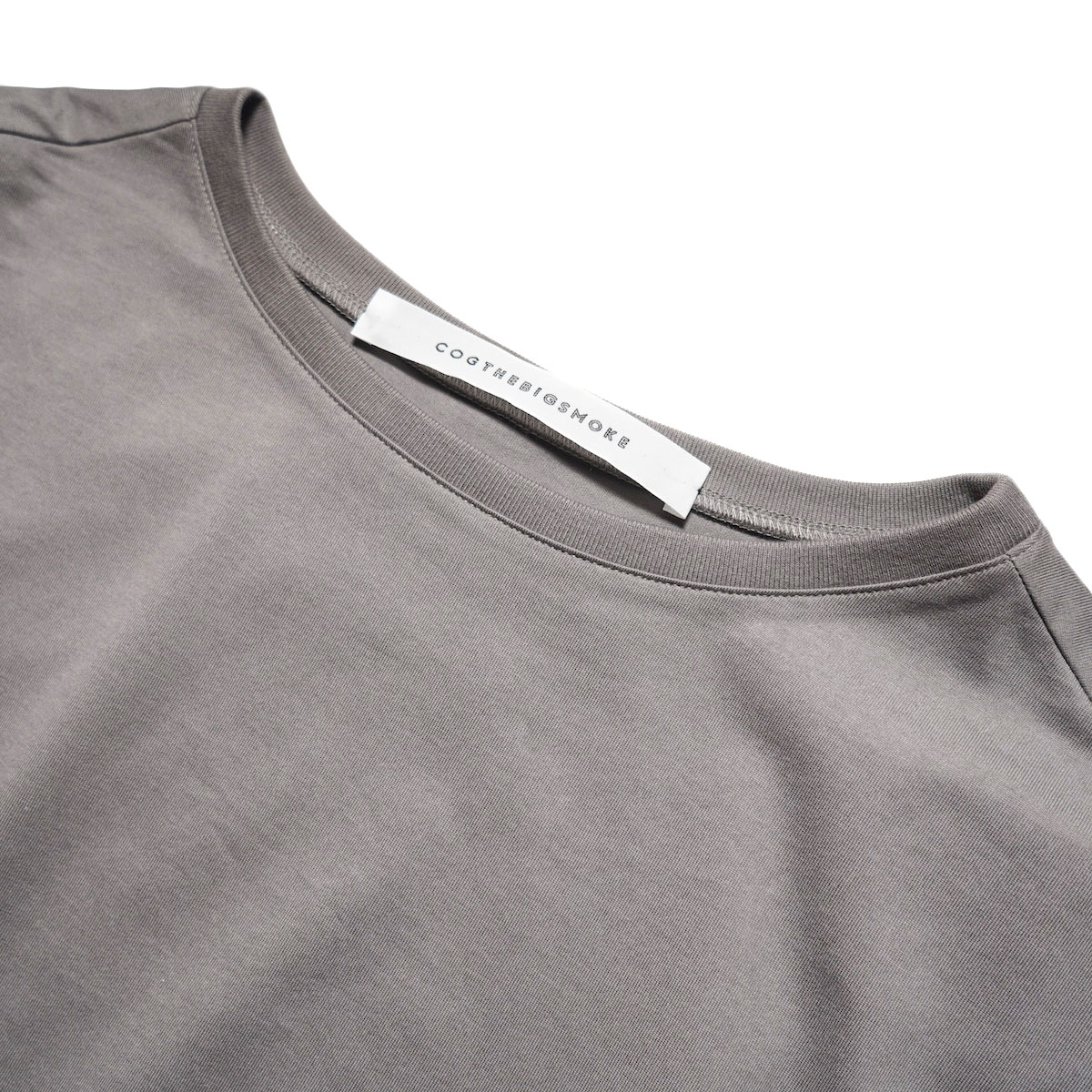 COGTHEBIGSMOKE / LISA FRENCH SLEEVE TOP (Ash Grey) ネック