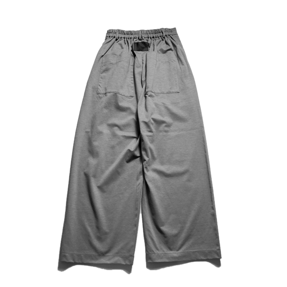 COGTHEBIGSMOKE / LUCY BAGGY TROUSERS (Mid Gray) 背面