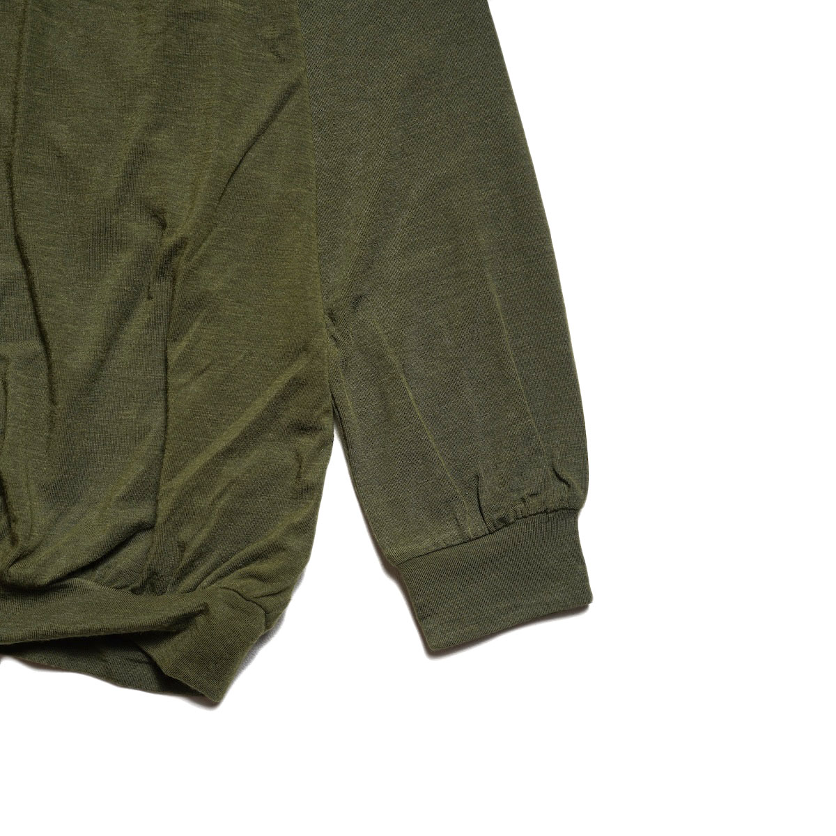 COGTHEBIGSMOKE / MYRA NARROW SLV HIGH NECK (Olive)