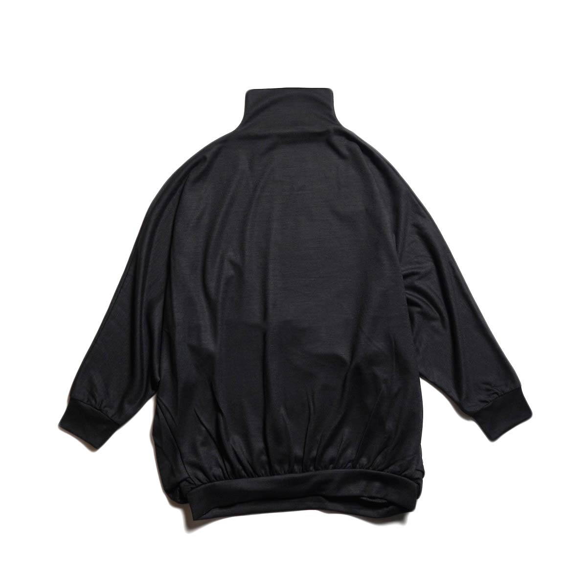 COGTHEBIGSMOKE / NAIA BOTTLE NECK TOP (Black)