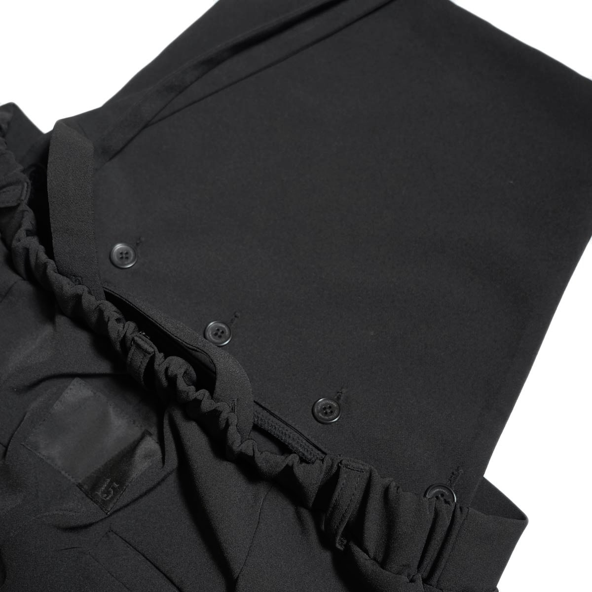 COGTHEBIGSMOKE / OLA DETACHABLE SALOPETTE (Black) 背面アップ