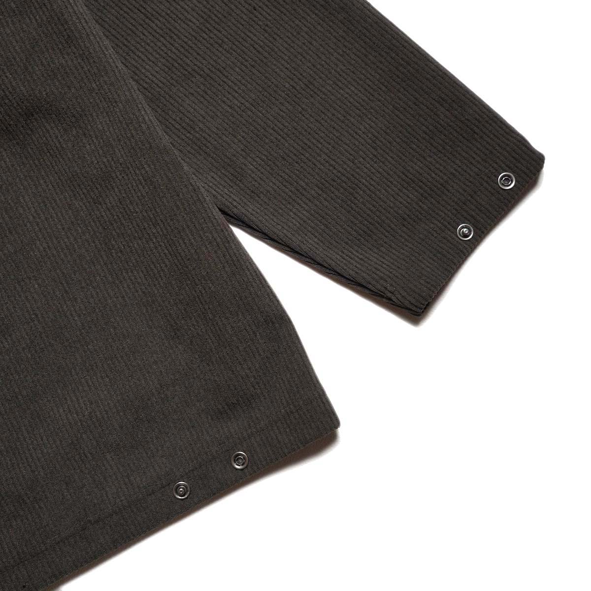 CURLY&Co. / TRICOT CORDUROY SNAP BUTTON CARDIE (Cacao) 裾ボタン