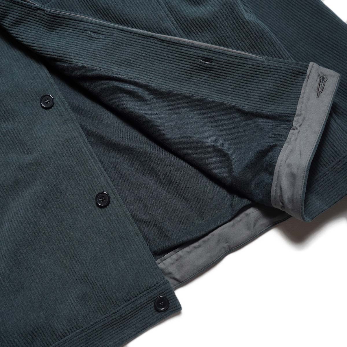 CURLY&Co. / TRICOT CORDUROY BLOUSON (Cadet Blue) ボタン