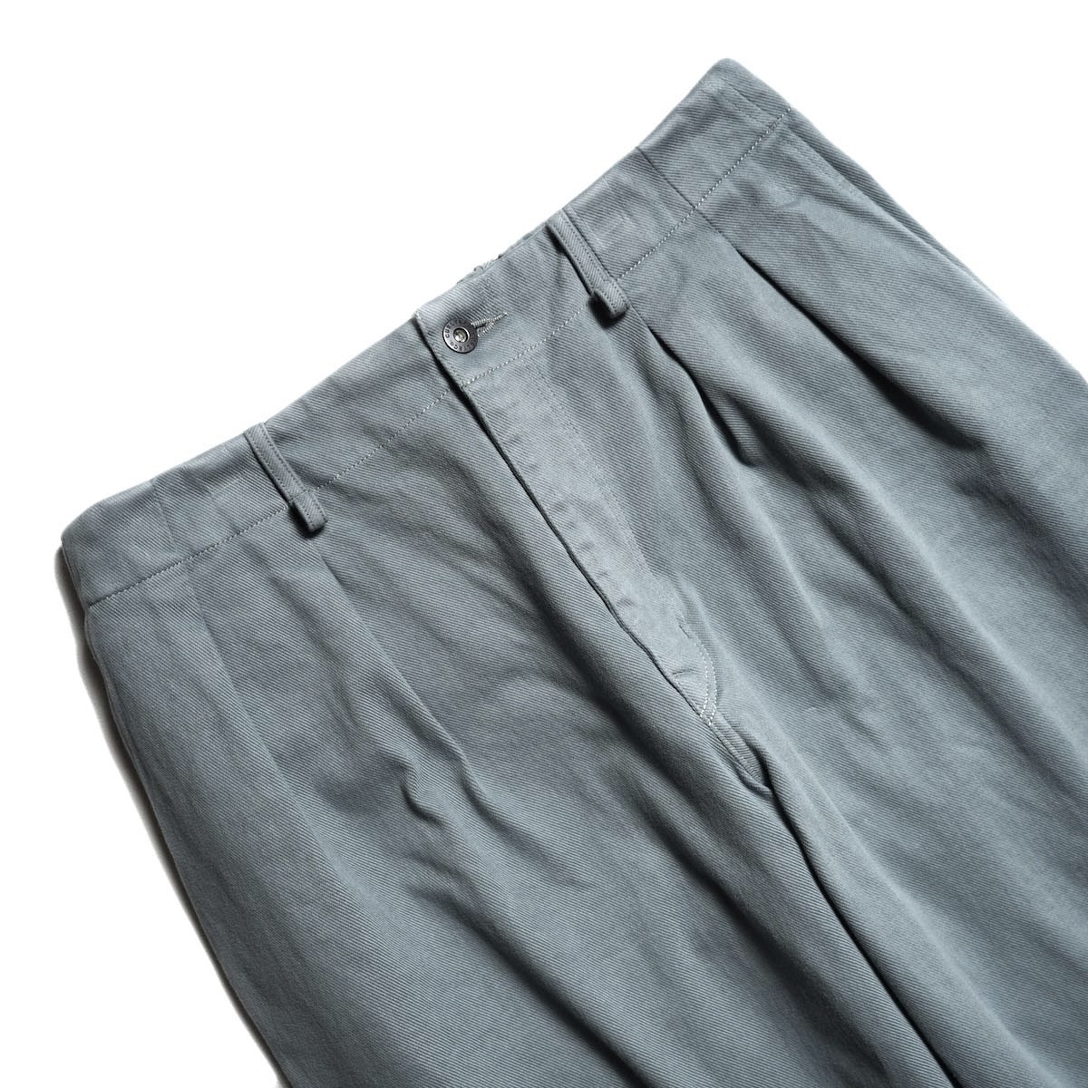 CURLY&Co. / KNIT DENIM 2 TUCK EZ WIDE SLACKS (Steel Gray)