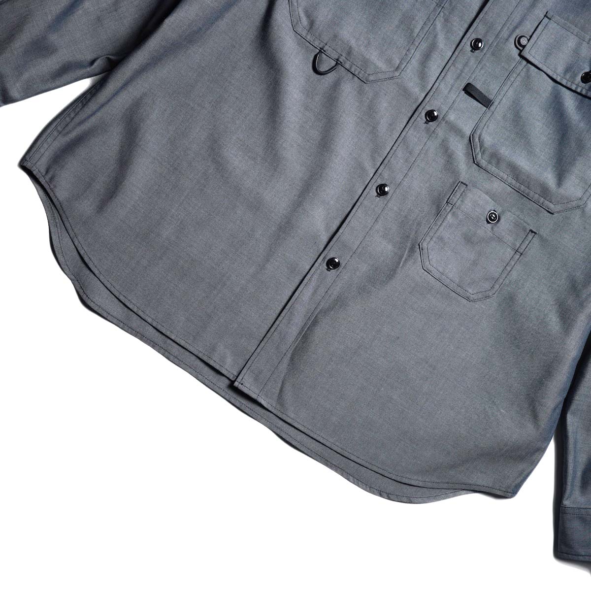 DAIWA PIER39 / TECH MULTI POCKET CHAMBRAY SHIRT L/S (Black)