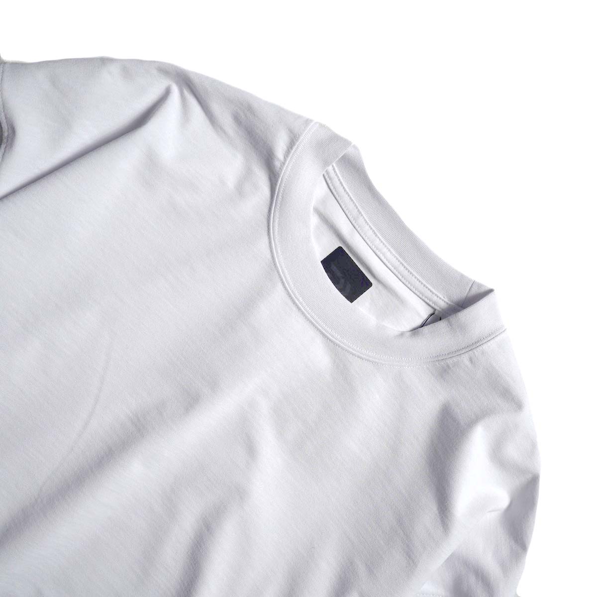 DAIWA PIER39 / TECH DRAWSTRING L/S TEE (White)