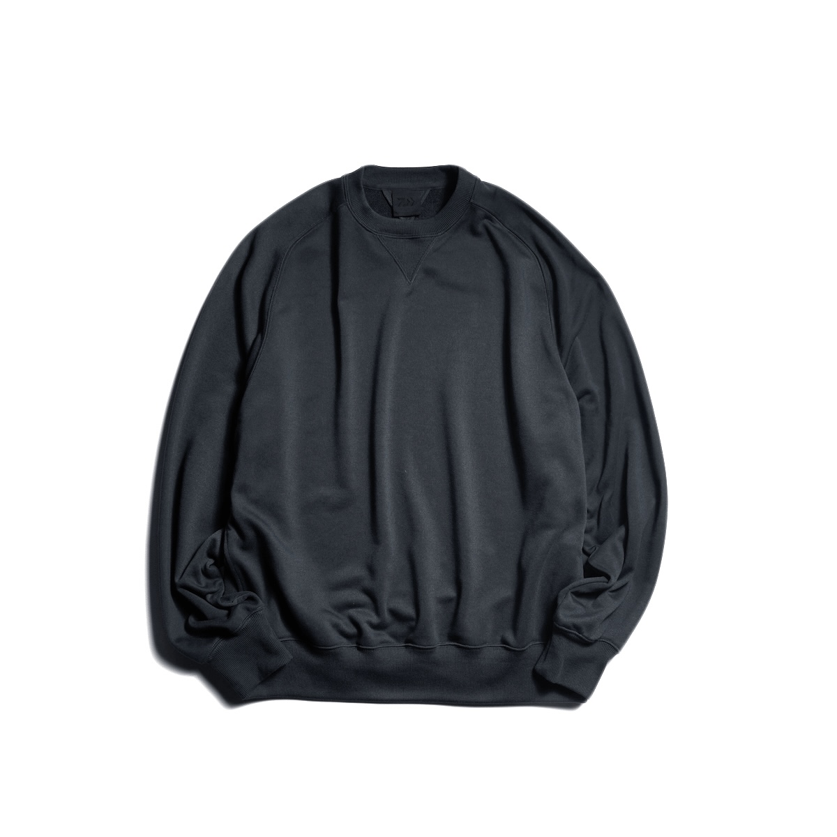DAIWA PIER39 / TECH SWEAT CREW FREEDOM SLEEVE (Ink Black)